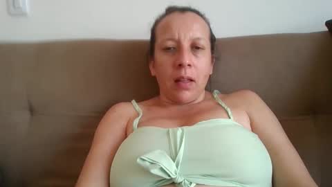 Snapshot of milfevha chatting on 01.10.26 milfevha online show from 01.10.26