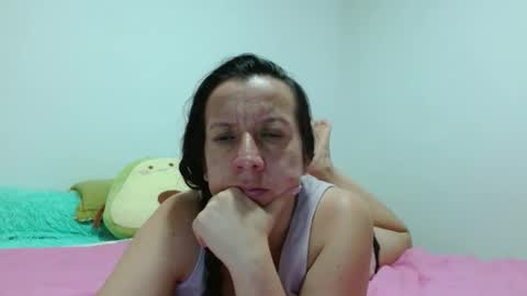 Snapshot of milfevha chatting on 01.12.26 milfevha online show from 01.12.26