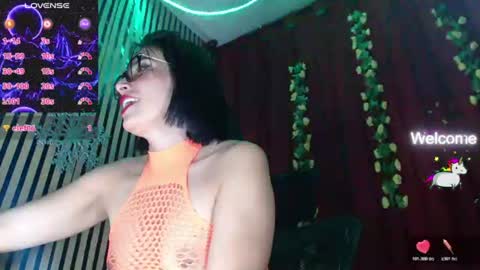 Snapshot of milfsexx_ chatting on 08.06.26 Andrea online show from 08.06.26