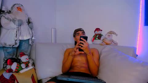 mili_and_ethan online show from 12.05.25