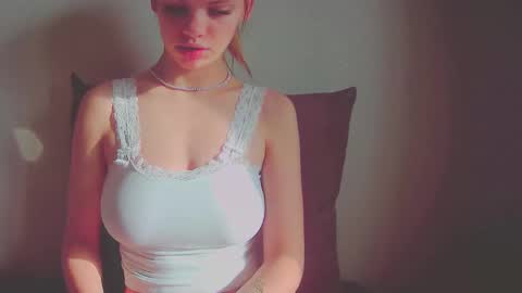 Snapshot of milia21 chatting on 10.26.25 milia21 online show from 10.26.25