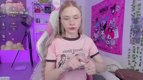 Milia online show from 02.21.25