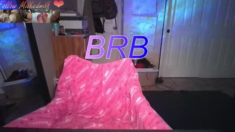 Snapshot of milkedmilf chatting on 11.19.25 milkedmilf online show from 11.19.25