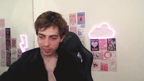 milkhunter_ online show from 04.16.26