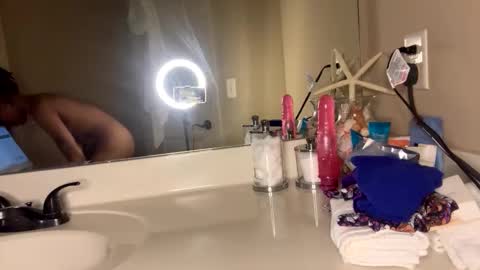 milkmarie online show from 11.22.25