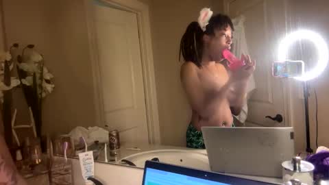 milkmarie online show from 11.24.25