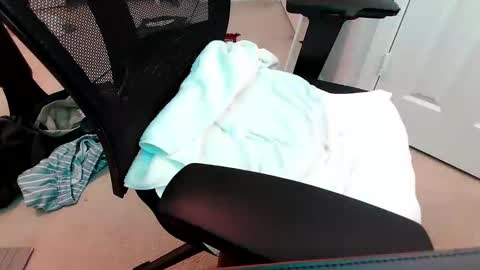 Snapshot of milkshake1_2 chatting on 12.07.24 milkshake1_2 online show from 12.07.24