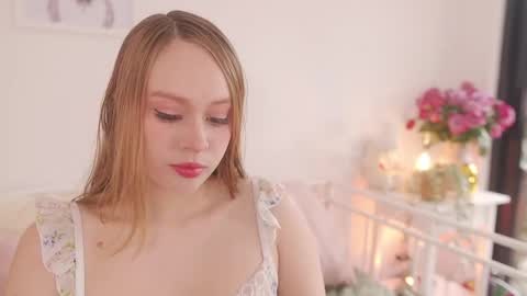 milky_0 online show from 04.13.26