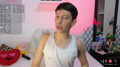 Snapshot of milky__boy_ chatting on 11.09.25 H A R O L D online show from 11.09.25