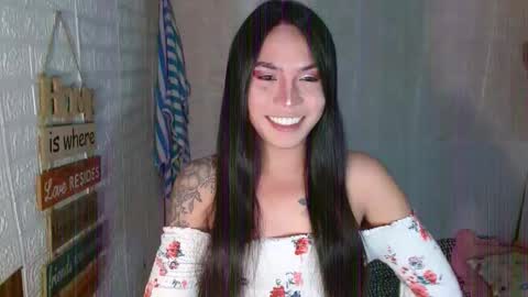 Snapshot of milkycumnel23 chatting on 10.20.25 NEL 23 online show from 10.20.25