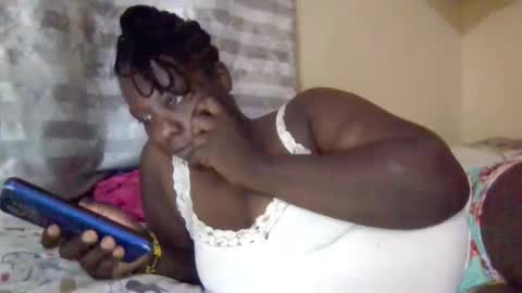 milkyebony254 online show from 12.05.25