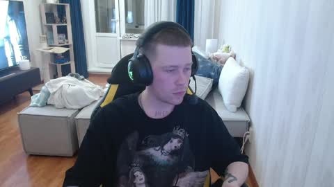 Mark and Elsa  online show from 04.11.26