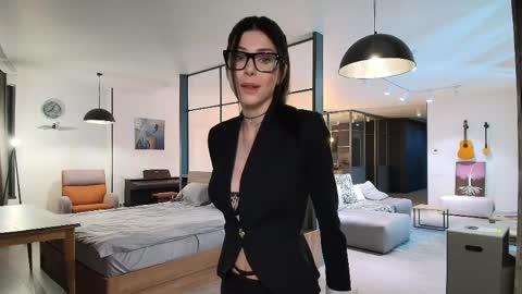 Snapshot of milla_bella chatting on 02.23.26 milla bella online show from 02.23.26