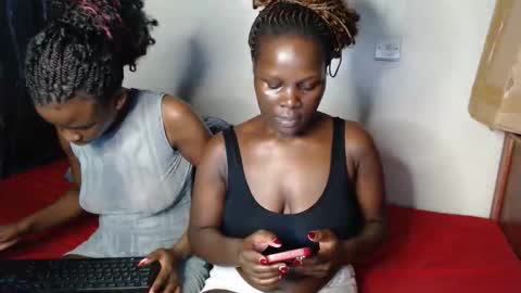 Snapshot of milla_nova chatting on 03.22.26 nova online show from 03.22.26