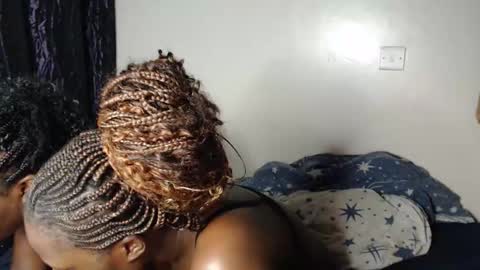 Snapshot of milla_nova chatting on 03.31.26 nova online show from 03.31.26