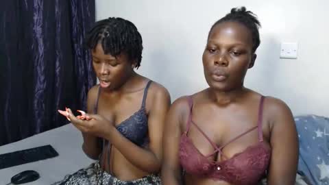 Snapshot of milla_nova chatting on 04.08.26 nova online show from 04.08.26