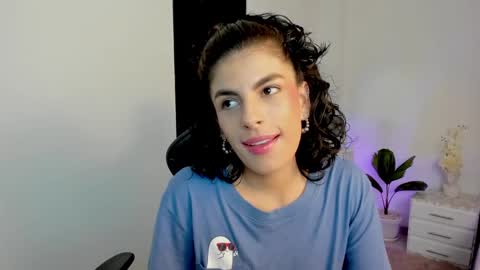 Milagros online show from 12.07.24