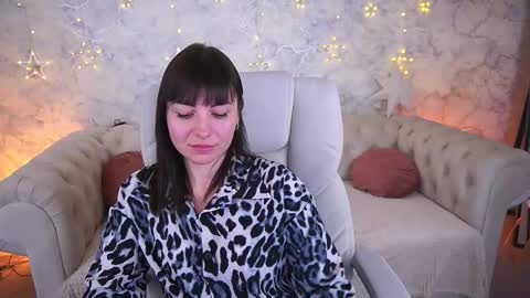 Snapshot of millaluxlove chatting on 01.13.26 millaluxlove online show from 01.13.26