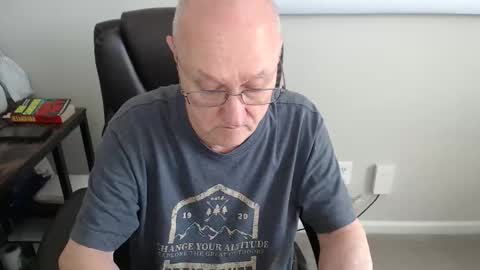 millenium0129 online show from 04.17.26