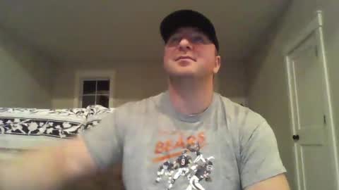 Snapshot of millertimenow34 chatting on 01.08.25 millertime feet bigcock hairy straight muscles online show from 01.08.25