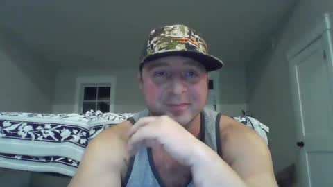 Snapshot of millertimenow34 chatting on 01.14.25 millertime feet bigcock hairy straight muscles online show from 01.14.25