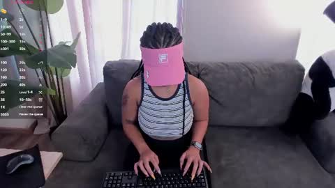millie_volturi online show from 07.15.26