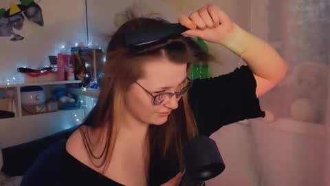 Millie online show from 11.06.25