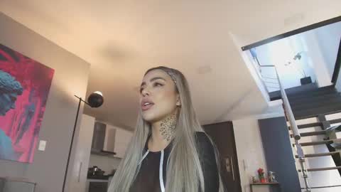 Mila  online show from 03.01.25