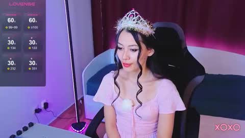 Snapshot of milly__foxy chatting on 11.20.25 milly__foxy online show from 11.20.25