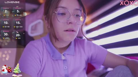 Snapshot of milly_kenner chatting on 12.16.24 MILLY online show from 12.16.24