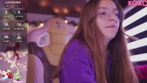 Snapshot of milly_kenner chatting on 12.18.24 MILLY online show from 12.18.24