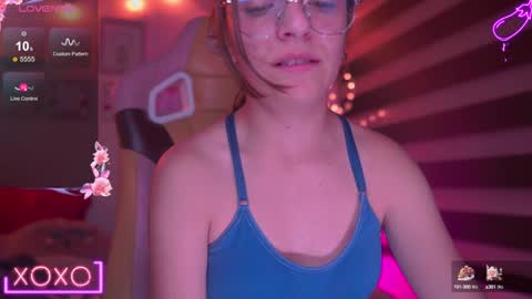 Snapshot of milly_kenner chatting on 01.29.25 MILLY online show from 01.29.25