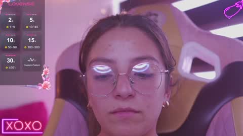 Snapshot of milly_kenner chatting on 02.08.25 MILLY online show from 02.08.25