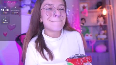 Snapshot of milly_kenner chatting on 02.24.25 MILLY online show from 02.24.25