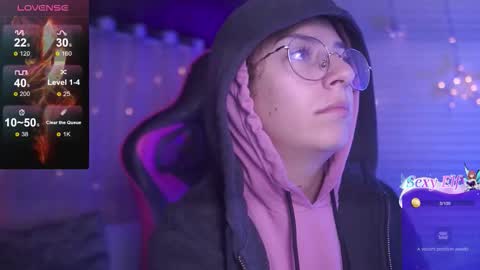 Snapshot of milly_kenner chatting on 12.22.25 MILLY online show from 12.22.25