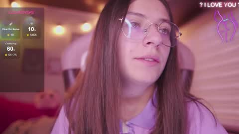 Snapshot of milly_kenner chatting on 02.11.26 MILLY online show from 02.11.26