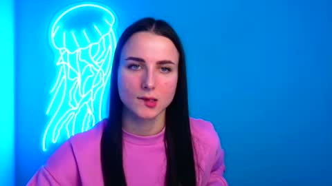 Snapshot of milly_liss chatting on 12.10.24 Milly online show from 12.10.24