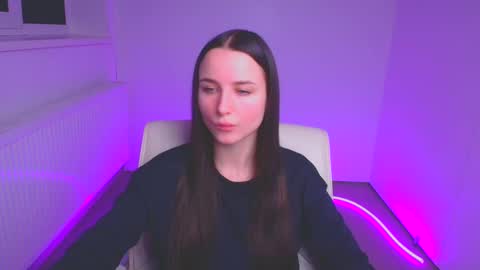 Snapshot of milly_liss chatting on 02.04.25 Milly online show from 02.04.25