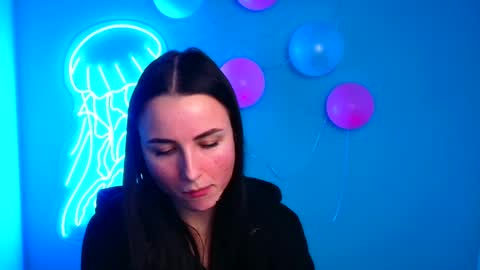 Snapshot of milly_liss chatting on 02.11.25 Milly online show from 02.11.25