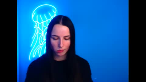 Snapshot of milly_liss chatting on 02.14.25 Milly online show from 02.14.25