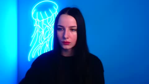 Snapshot of milly_liss chatting on 02.18.25 Milly online show from 02.18.25