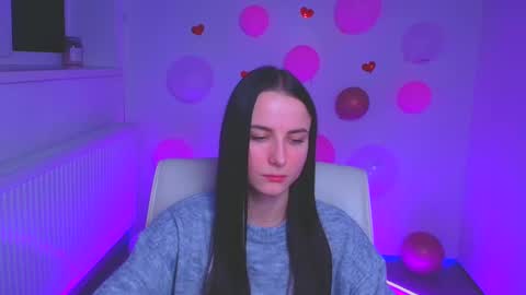 Snapshot of milly_liss chatting on 02.26.25 Milly online show from 02.26.25