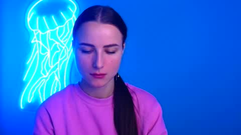 Snapshot of milly_liss chatting on 09.17.25 Milly online show from 09.17.25