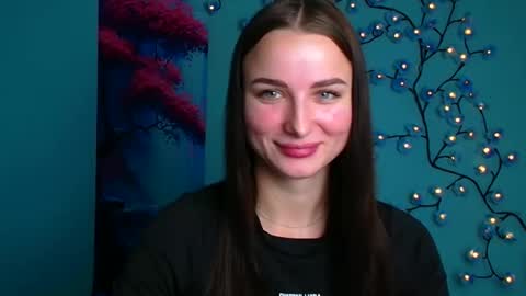 Snapshot of milly_liss chatting on 10.17.25 Milly online show from 10.17.25