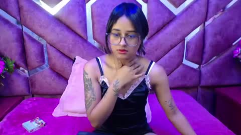 Milly Print online show from 02.01.25