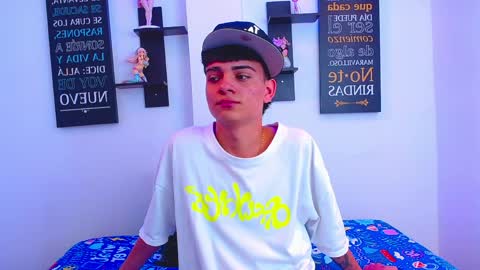 milo hot  online show from 04.01.26