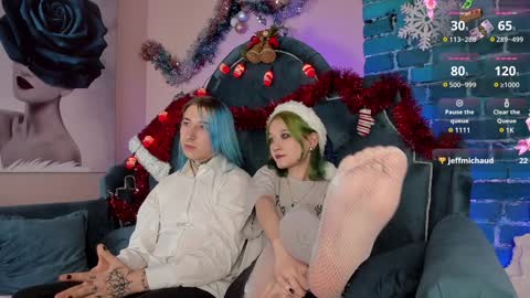 Snapshot of milten_trish chatting on 12.16.24 milten_trish online show from 12.16.24