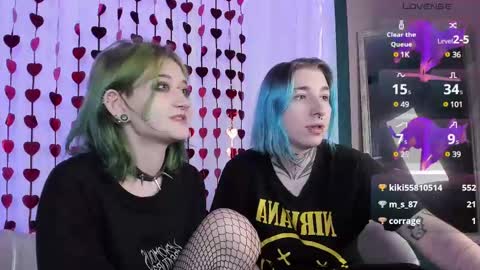 Snapshot of milten_trish chatting on 02.18.25 milten_trish online show from 02.18.25