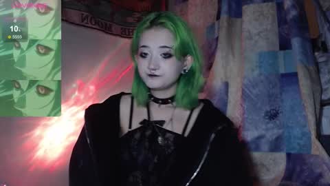 Snapshot of milten_trish chatting on 10.26.25 milten_trish online show from 10.26.25