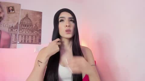 Snapshot of milu_cooper chatting on 11.14.25 milu modelo independiente .onlyfans kmila model online show from 11.14.25